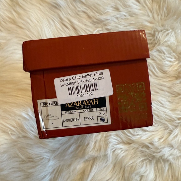 NEW Zebra Print Flats, Size 8.5 - Picture 6 of 6